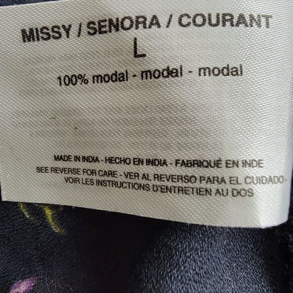 William Rast Floral Blouse with Pearl Buttons in the Back. Size L. - Picture 7 of 9